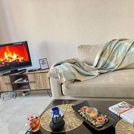 Ultra Apartments 'New Baazar 2' Tirana Kültér fotó