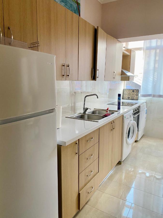 Ultra Apartments 'New Baazar 2' Tirana Kültér fotó