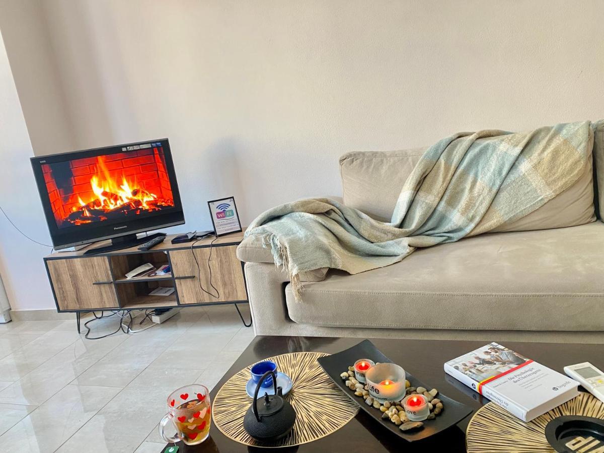 Ultra Apartments 'New Baazar 2' Tirana Kültér fotó