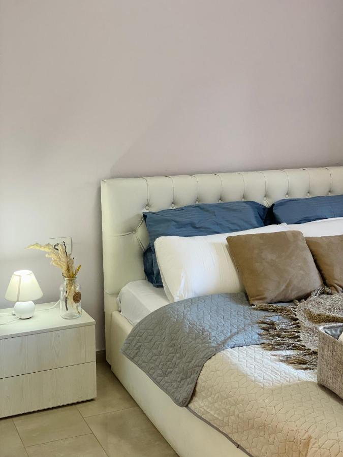 Ultra Apartments 'New Baazar 2' Tirana Kültér fotó